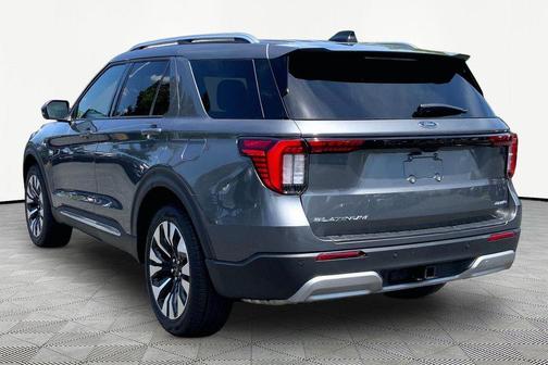 CARBONIZED GRAY METALLIC 2025 Ford Explorer Platinum