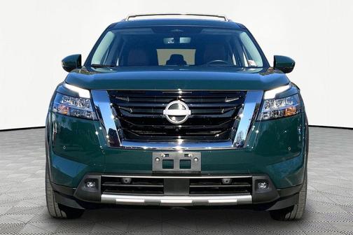 2024 Nissan Pathfinder Platinum 4WD