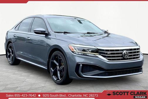 Platinum Gray Metallic 2020 Volkswagen Passat 2.0T R-Line