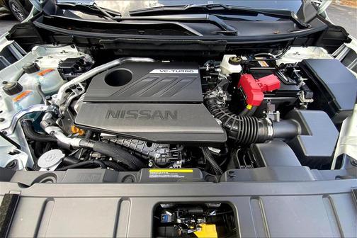 2025 Nissan Rogue SL