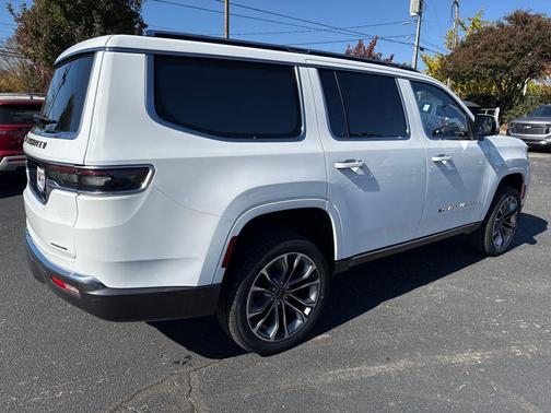 2022 Jeep Grand Wagoneer Series III 4x4