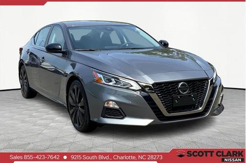 2022 Nissan Altima SR FWD