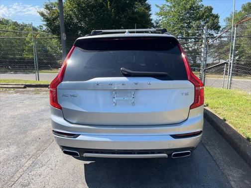 2021 Volvo XC90 T5 R-Design