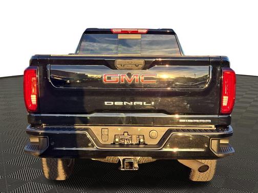 2023 GMC Sierra 2500 Denali