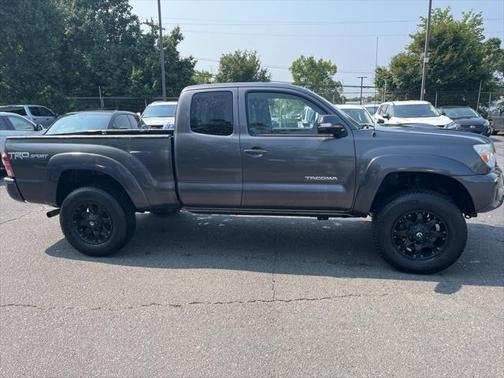 2014 Toyota Tacoma Base