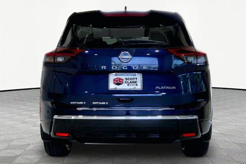 Deep Ocean Blue Pearl/Super Black 2024 Nissan Rogue Platinum