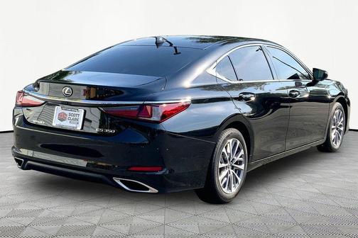 2023 Lexus ES 350 Base