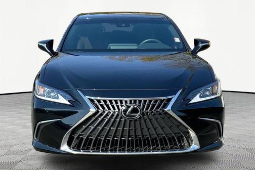 2023 Lexus ES 350 Base