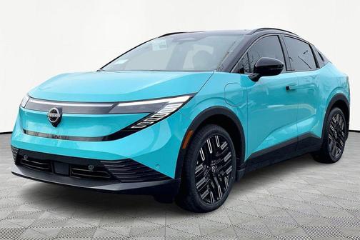 2026 Nissan Leaf PLATINUM+