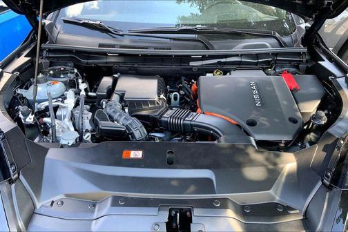 Moonrock Gray 2026 Nissan Rogue Platinum