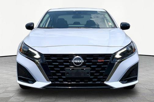 Gray Sky Pearl 2024 Nissan Altima SR FWD