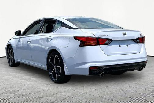 Gray Sky Pearl 2024 Nissan Altima SR FWD