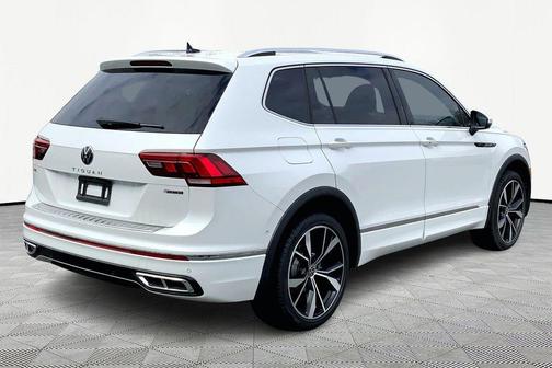 2022 Volkswagen Tiguan 2.0T SEL R-Line 4MOTION