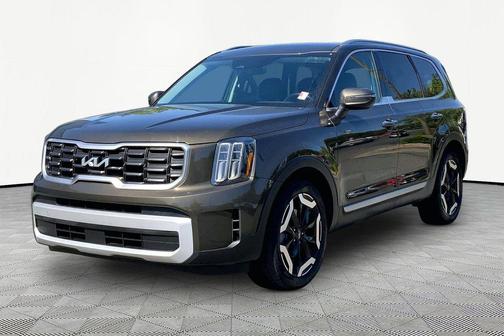 Dark Moss 2025 Kia Telluride S