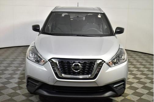 2019 Nissan Kicks S