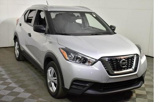 2019 Nissan Kicks S