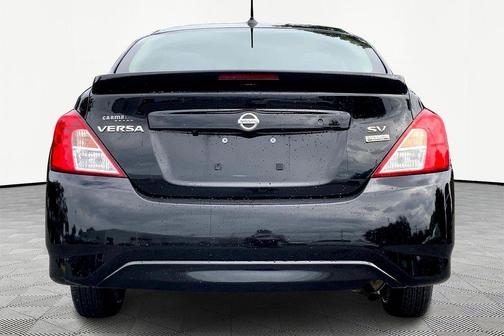 2018 Nissan Versa 1.6 SV