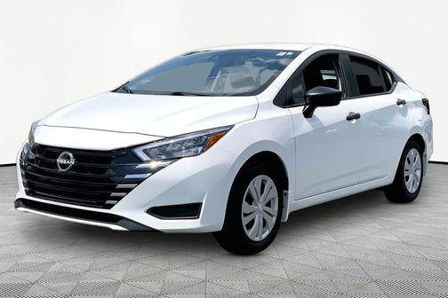 Fresh Powder 2025 Nissan Versa 1.6 S