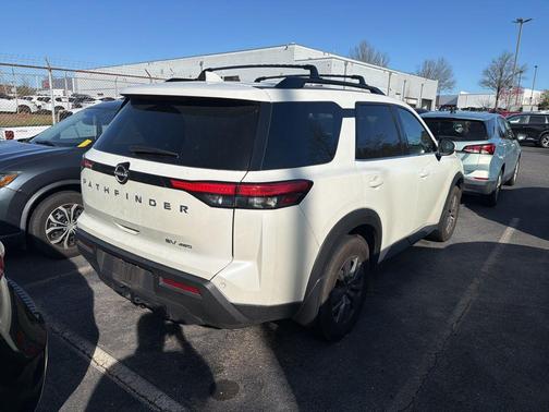 2024 Nissan Pathfinder SV 4WD