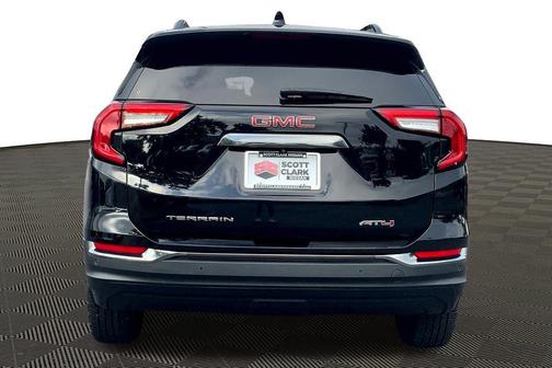 2023 GMC Terrain AWD AT4