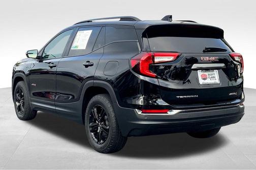2023 GMC Terrain AWD AT4