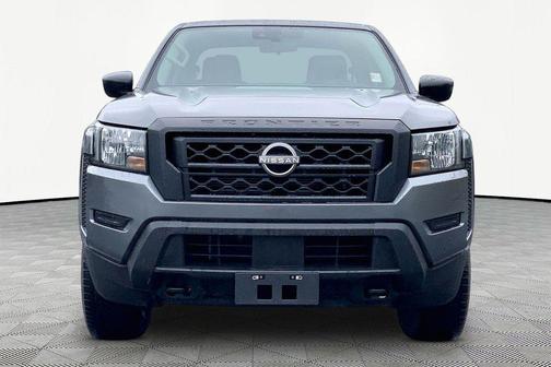 Gun Metallic 2022 Nissan Frontier S