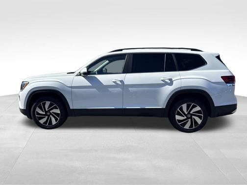 2024 Volkswagen Atlas 2.0T SE w/Technology 4MOTION