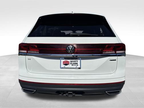 2024 Volkswagen Atlas 2.0T SE w/Technology 4MOTION