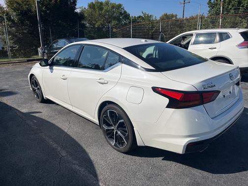 2024 Nissan Altima SR FWD