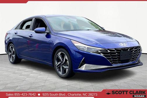 2021 Hyundai ELANTRA SEL