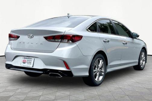 Symphony Silver 2018 Hyundai SONATA SEL