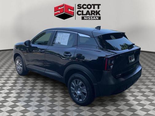 Super Black 2026 Nissan Kicks S