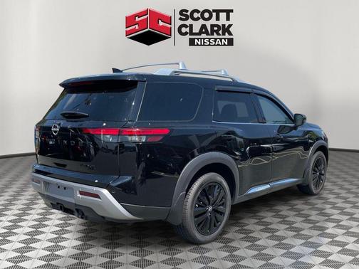 Super Black 2023 Nissan Pathfinder Platinum 4WD
