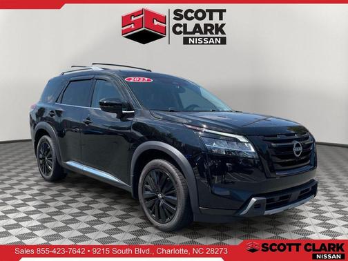 Super Black 2023 Nissan Pathfinder Platinum 4WD