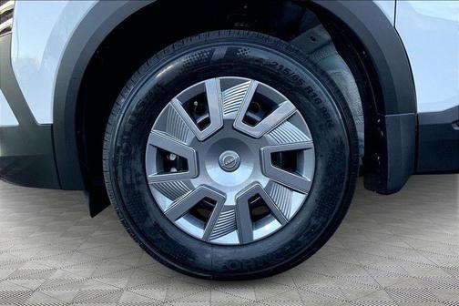 Fresh Powder 2026 Nissan Kicks S