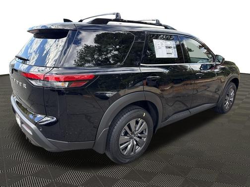 2025 Nissan Pathfinder SV FWD