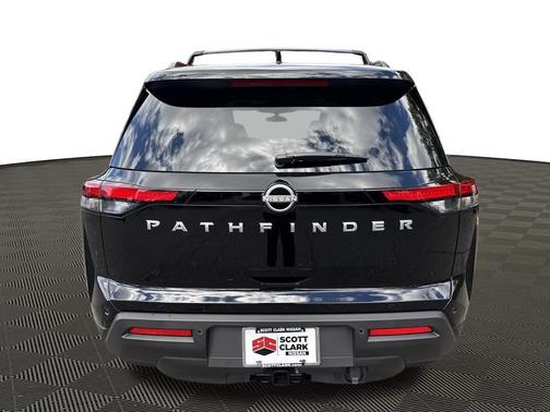 2025 Nissan Pathfinder SV FWD