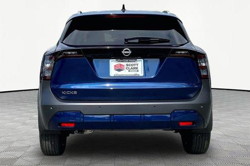 Deep Blue Pearl 2026 Nissan Kicks SV