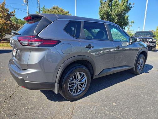 2025 Nissan Rogue S
