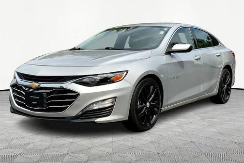 2022 Chevrolet Malibu FWD LT