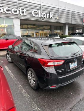 2019 Subaru Impreza 2.0i
