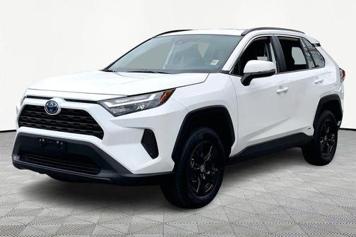 Ice Cap 2024 Toyota RAV4 Hybrid XLE
