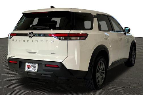 2023 Nissan Pathfinder S 4WD