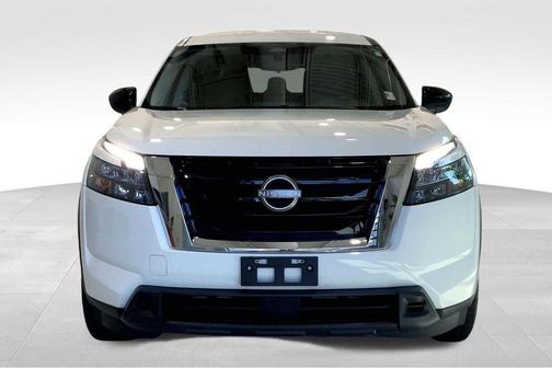 2023 Nissan Pathfinder S 4WD