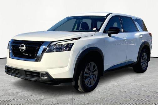 2025 Nissan Pathfinder S FWD