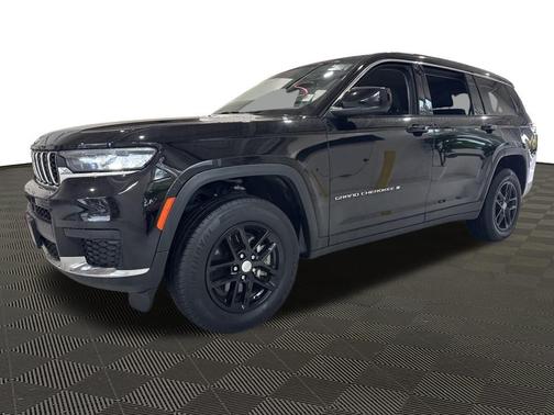 2022 Jeep Grand Cherokee L Laredo