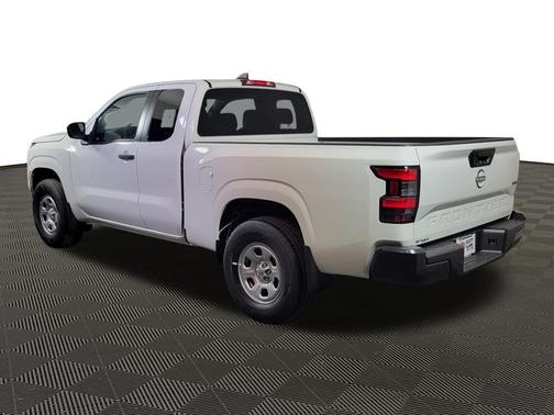 2025 Nissan Frontier S