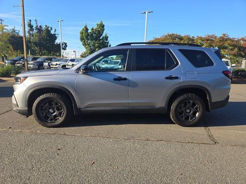 2024 Honda Pilot TrailSport