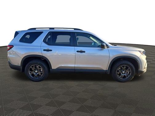 2024 Honda Pilot TrailSport