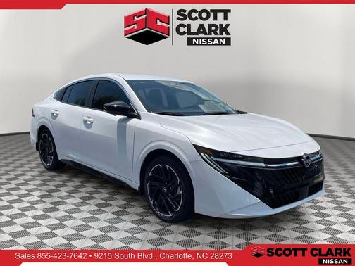 Aspen White Tricoat 2026 Nissan Sentra SR